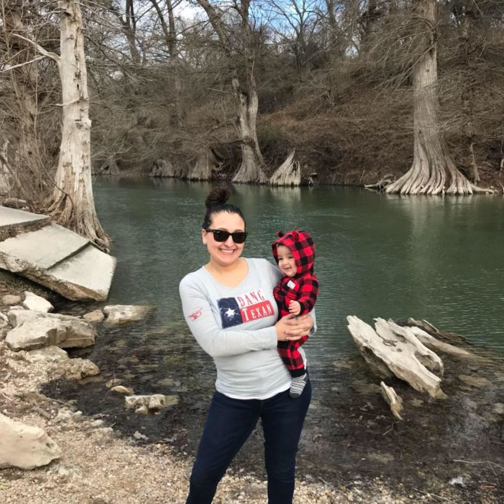 Meet your Posher, Monica